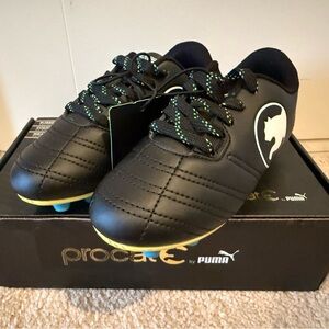 New Youth Puma Procat Soccer Cleats - 12K
